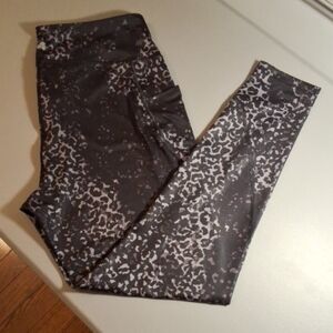 Tec Gear Black And Silver-ish Printed Leggings W/pockets